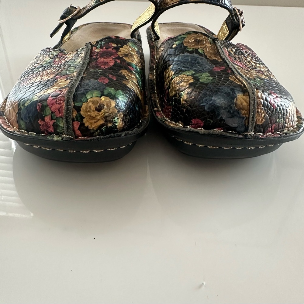 Alegria Tuscany Gold Floral Leather Mules Mary Jane Slip On Shoes 38 US 8/8.5 - Picture 3 of 8